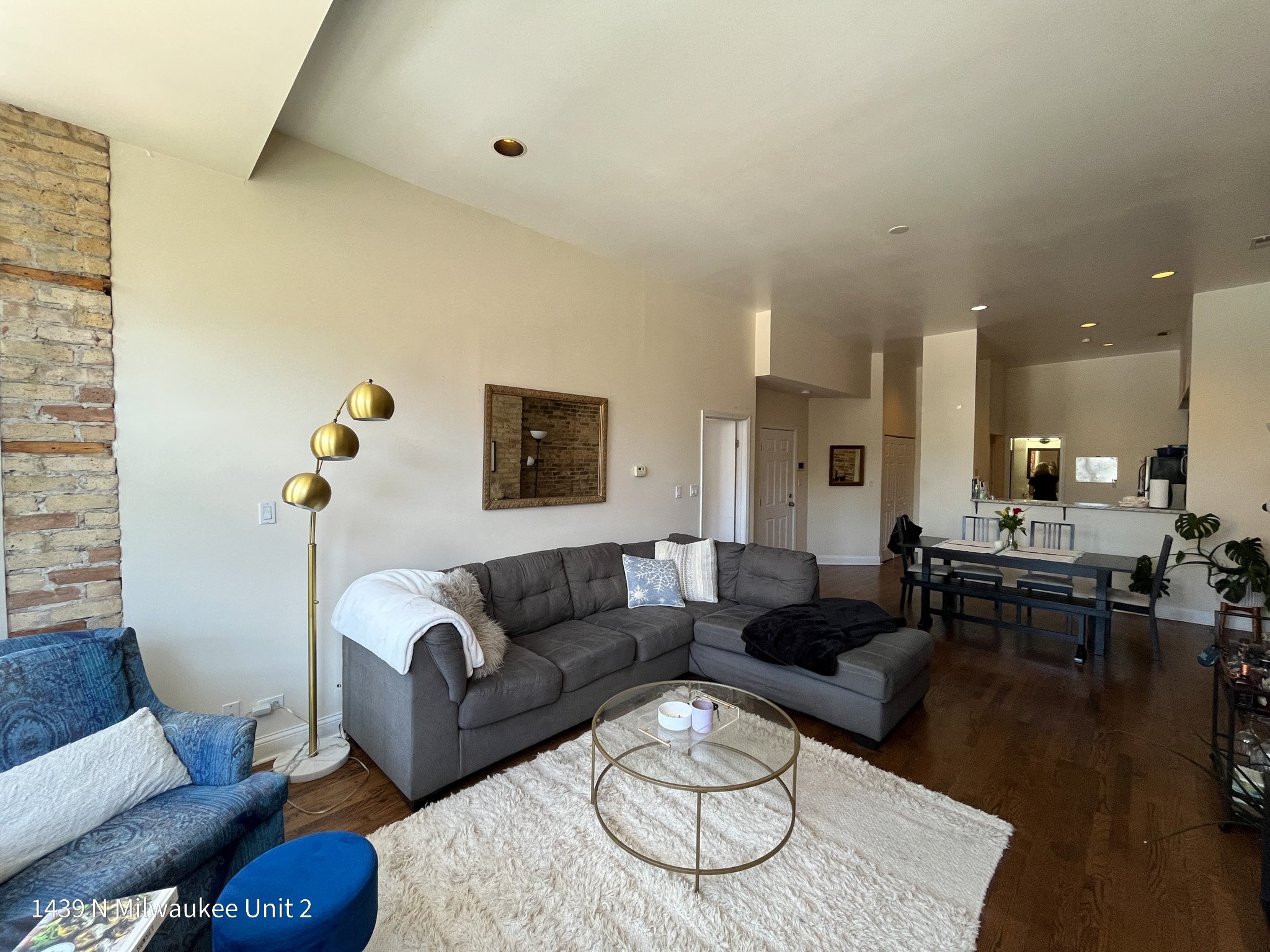 1439 N. Milwaukee Ave 1439 N. Milwaukee Ave, Chicago 60622 West Town - Leasing by Cross Street